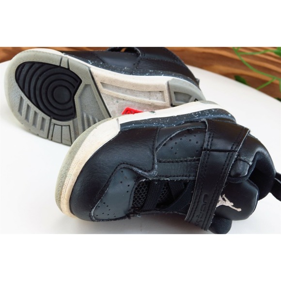 Air Jordan Toddler Boys‎ Size 6 M Black Leather Strap Athletic Sneakers - Picture 10 of 10